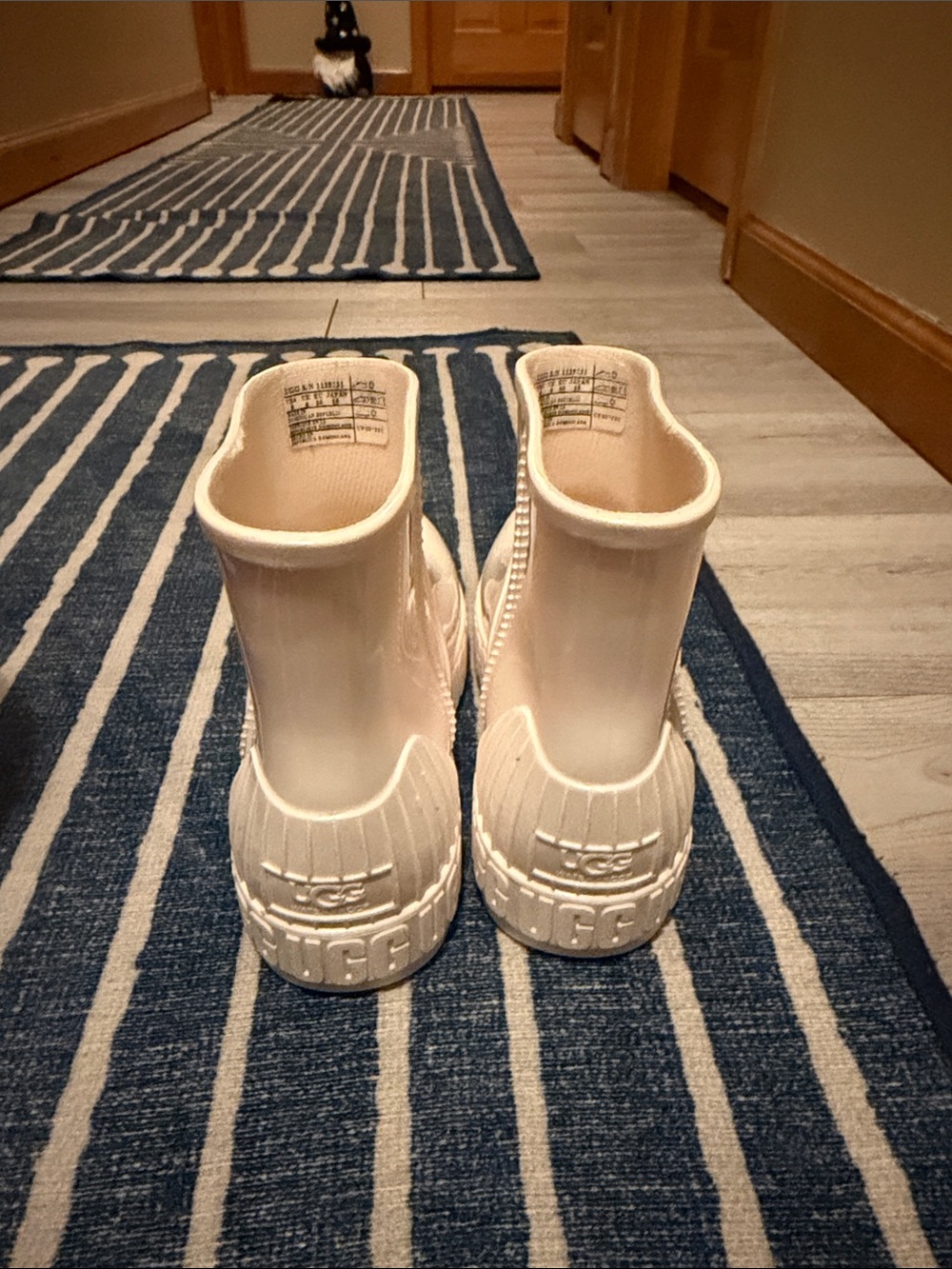 UGG Kids Cream Waterproof Rain Boots